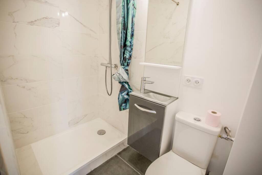 Appartement Gregbnb - Centre Ancien - T2 Street Art - Wifi *